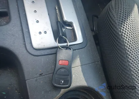 2005 Nissan Xterra S из США, поврежденный, VIN 5N1AN08W55C603395